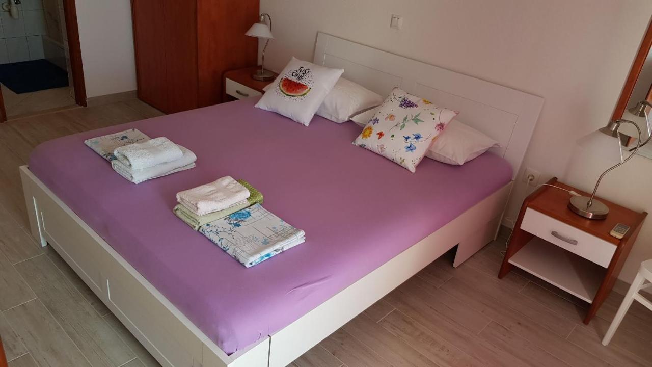 Apartments Bocin Rosso Хвар Экстерьер фото