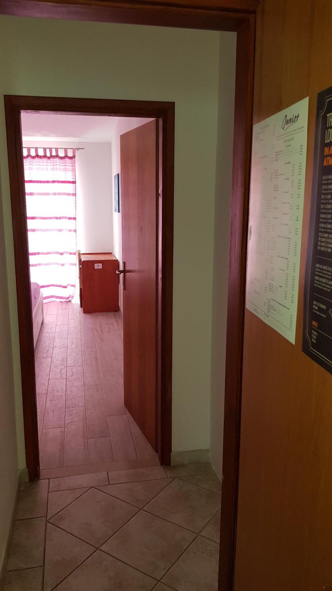 Apartments Bocin Rosso Хвар Экстерьер фото