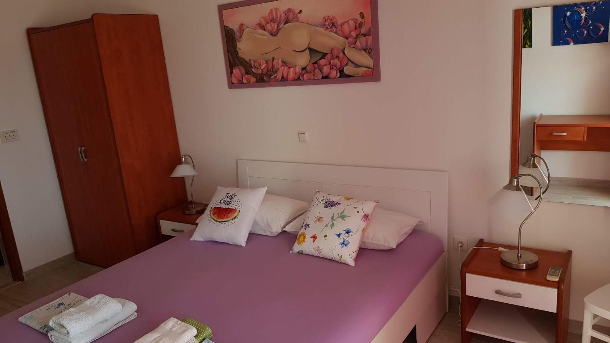 Apartments Bocin Rosso Хвар Экстерьер фото