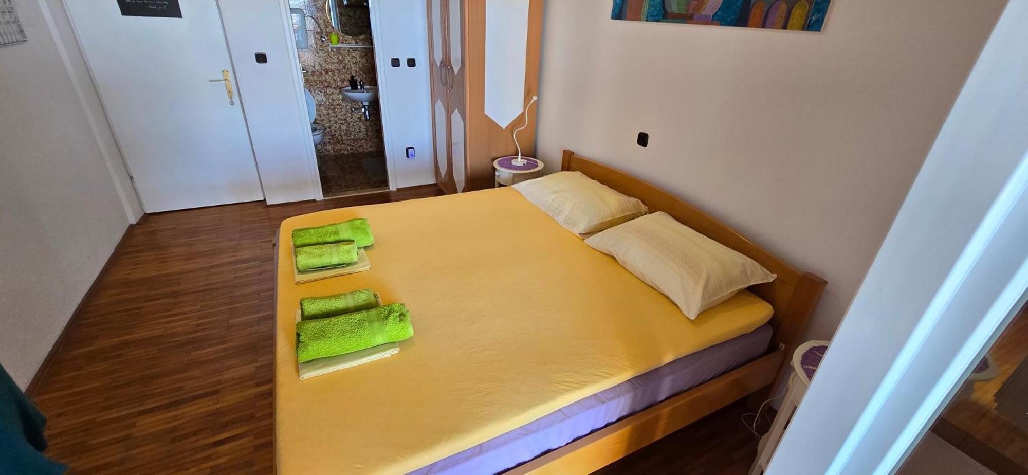 Apartments Bocin Rosso Хвар Экстерьер фото